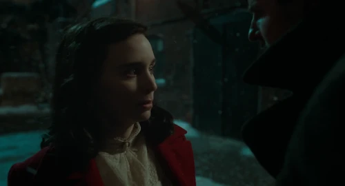 Still frame 255 from Nightmare Alley (2021) directed by Guillermo del Toro
