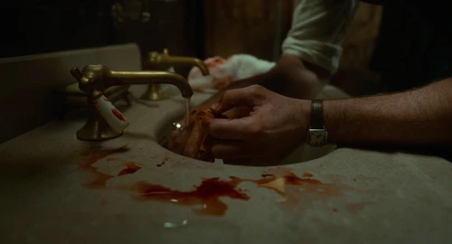 Still frame 257 from Nightmare Alley (2021) directed by Guillermo del Toro