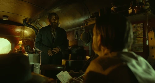 Still frame 282 from Nightmare Alley (2021) directed by Guillermo del Toro