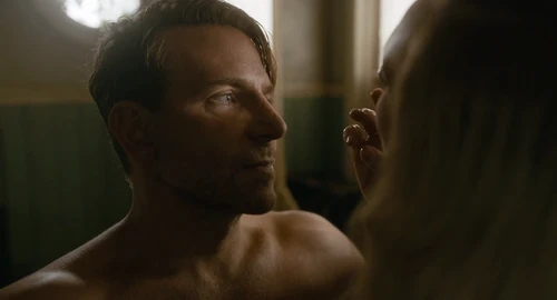 Still frame 43 from Nightmare Alley (2021) directed by Guillermo del Toro