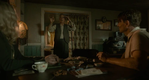 Still frame 56 from Nightmare Alley (2021) directed by Guillermo del Toro