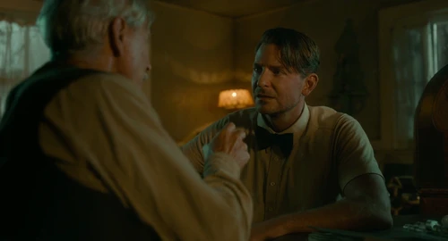 Still frame 58 from Nightmare Alley (2021) directed by Guillermo del Toro