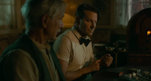 Still frame 59 from Nightmare Alley (2021) directed by Guillermo del Toro