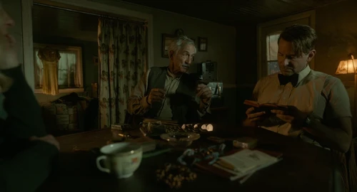 Still frame 61 from Nightmare Alley (2021) directed by Guillermo del Toro