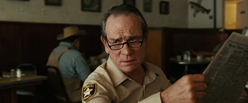 Still frame 210 from No Country for Old Men (2007) directed by Ethan Coen, Joel Coen