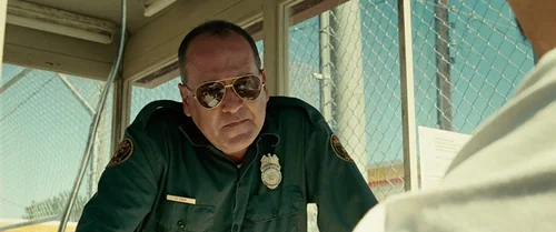 Still frame 212 from No Country for Old Men (2007) directed by Ethan Coen, Joel Coen