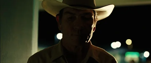 Still frame 246 from No Country for Old Men (2007) directed by Ethan Coen, Joel Coen
