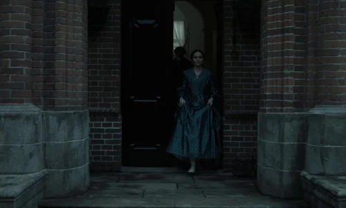 Still frame 19 from Nosferatu (2024) directed by Robert Eggers