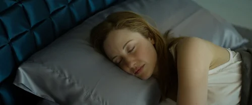 Still frame 1 from Oblivion (2013) directed by Joseph Kosinski