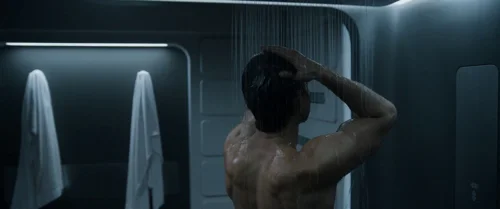 Still frame 22 from Oblivion (2013) directed by Joseph Kosinski