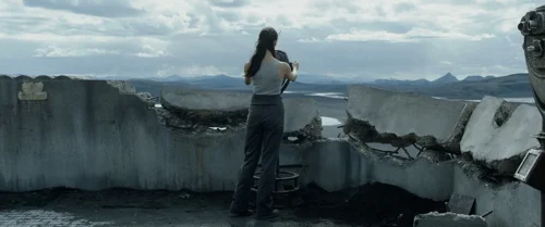 Still frame 62 from Oblivion (2013) directed by Joseph Kosinski