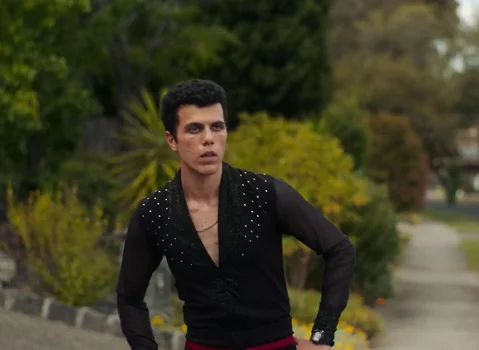 Still frame 12 from Of an Age (2022) directed by Goran Stolevski