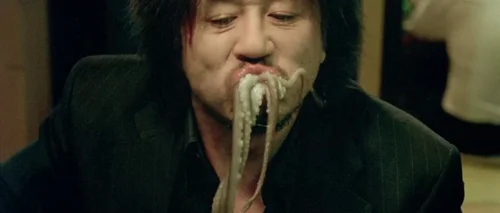 Still frame 29 from Oldboy (2003) directed by Park Chan-wook