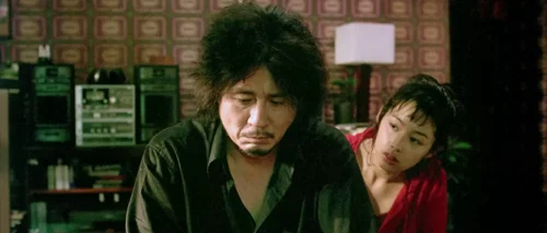 Still frame 32 from Oldboy (2003) directed by Park Chan-wook