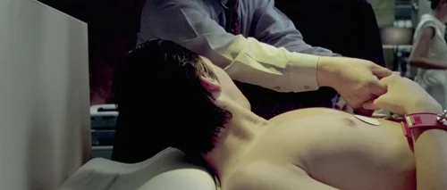 Still frame 67 from Oldboy (2003) directed by Park Chan-wook