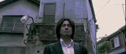 Still frame 81 from Oldboy (2003) directed by Park Chan-wook