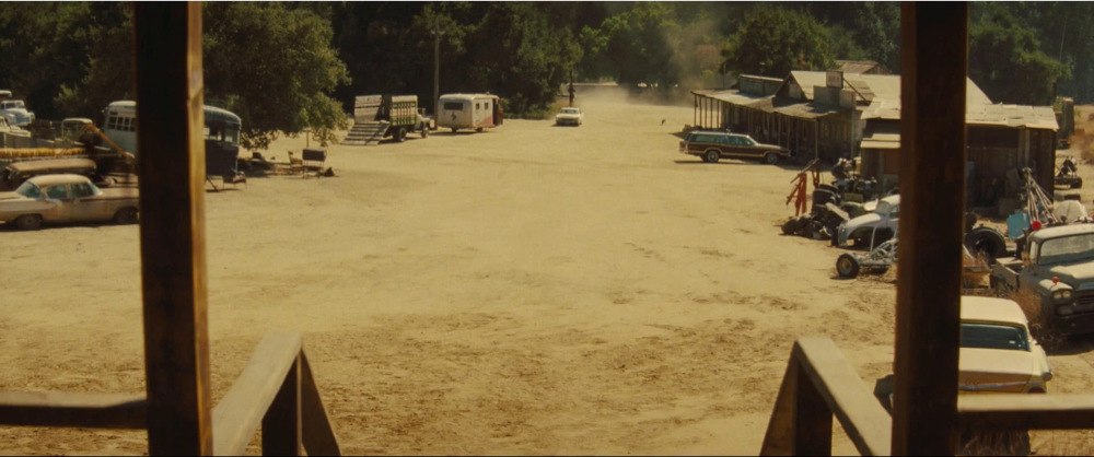 Still frame 113 from Once Upon a Time... in Hollywood (2019) directed by Quentin Tarantino