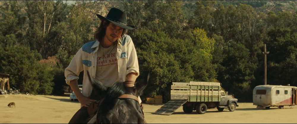 Still frame 119 from Once Upon a Time... in Hollywood (2019) directed by Quentin Tarantino