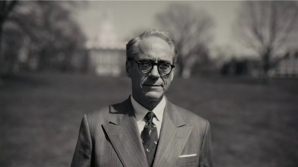 Still frame 16 from Oppenheimer (2023) directed by Christopher Nolan