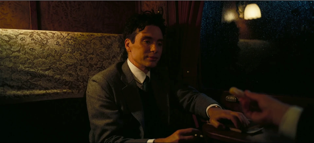 Still frame 18 from Oppenheimer (2023) directed by Christopher Nolan