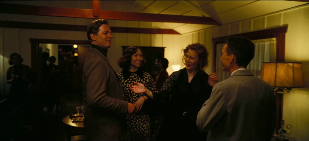 Still frame 26 from Oppenheimer (2023) directed by Christopher Nolan
