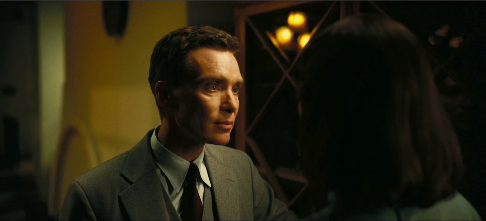 Still frame 39 from Oppenheimer (2023) directed by Christopher Nolan