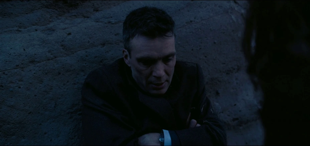 Still frame 97 from Oppenheimer (2023) directed by Christopher Nolan