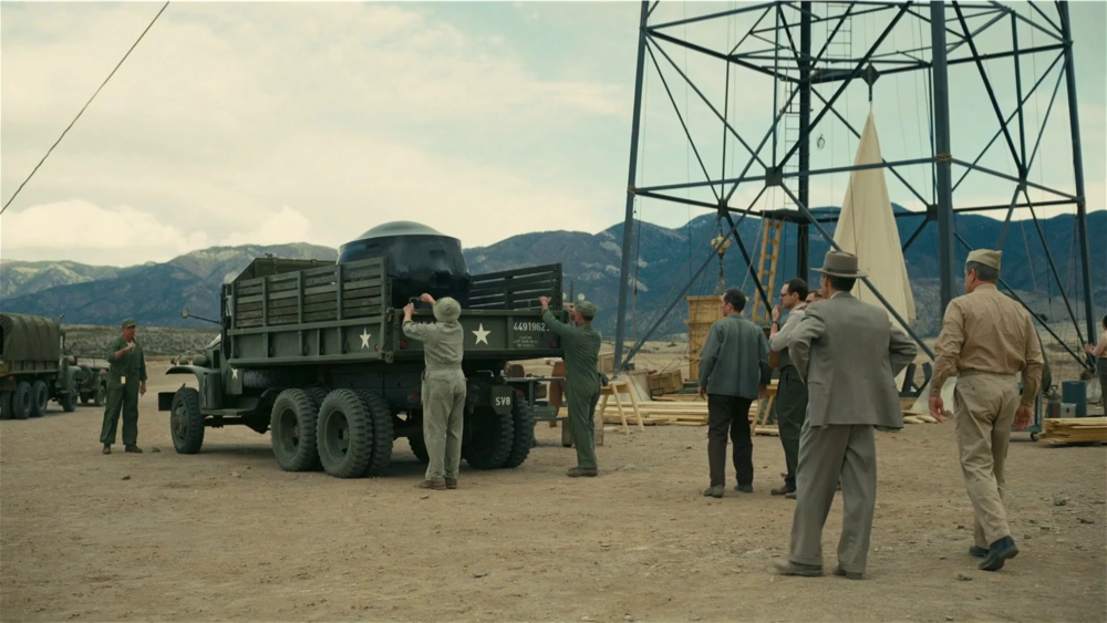 Still frame 117 from Oppenheimer (2023) directed by Christopher Nolan