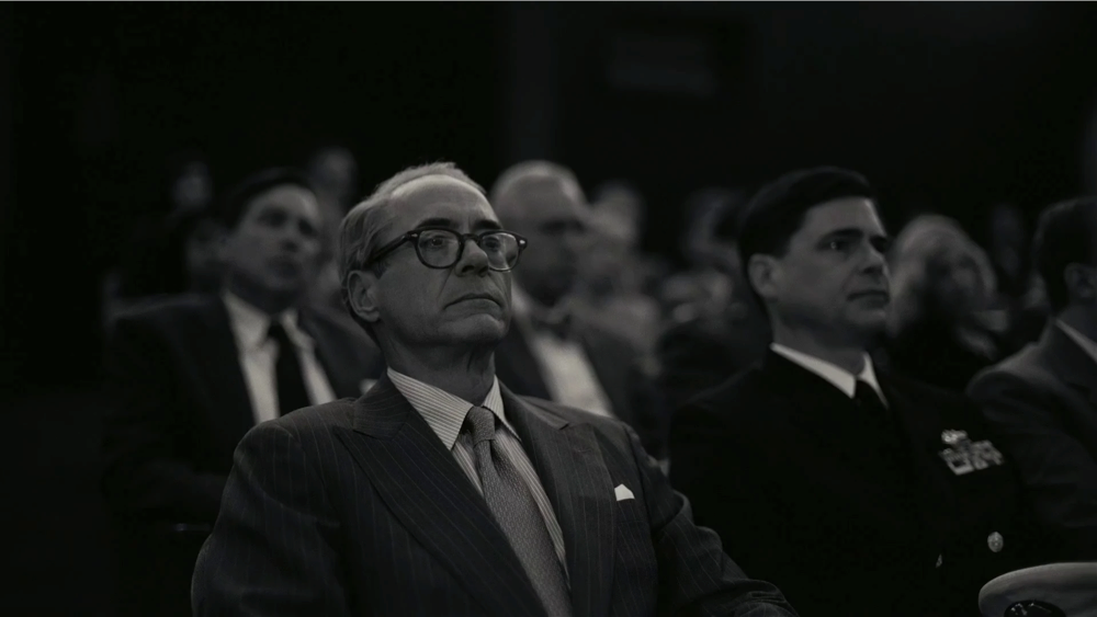 Still frame 154 from Oppenheimer (2023) directed by Christopher Nolan