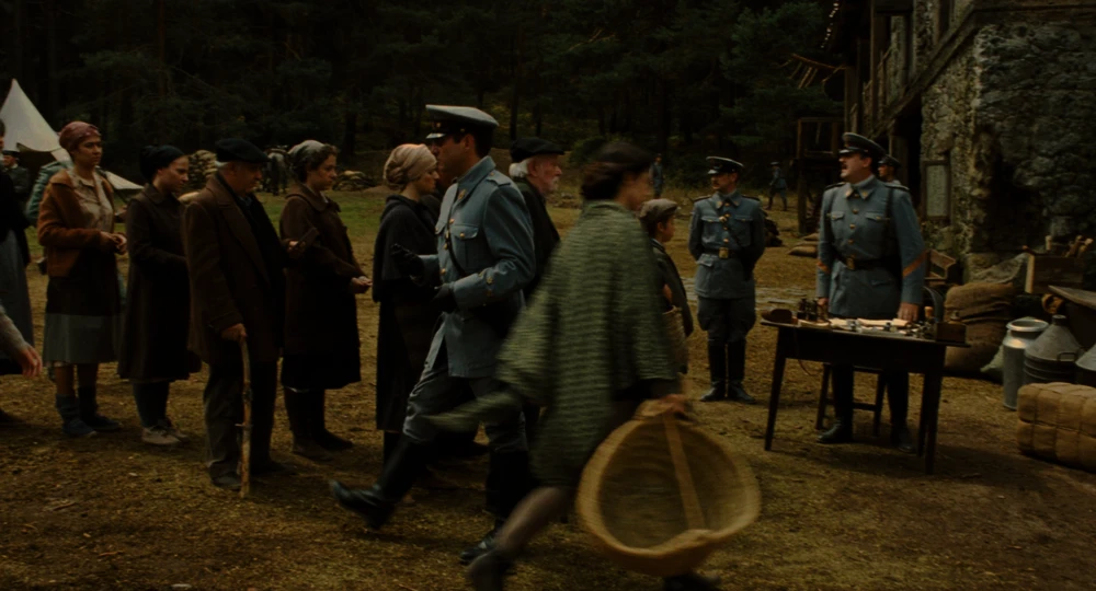 Still frame 83 from Pan's Labyrinth (2007) directed by Guillermo del Toro