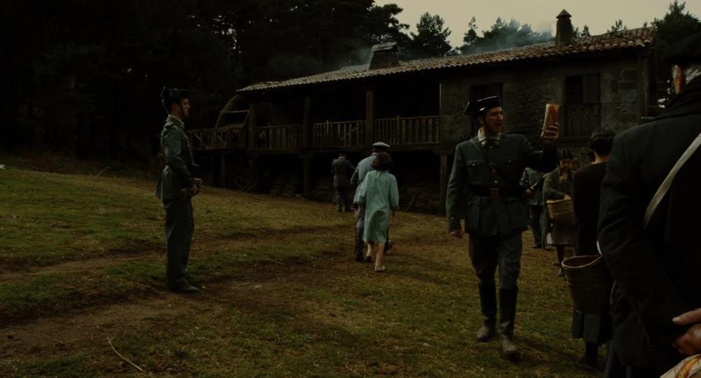 Still frame 87 from Pan's Labyrinth (2007) directed by Guillermo del Toro