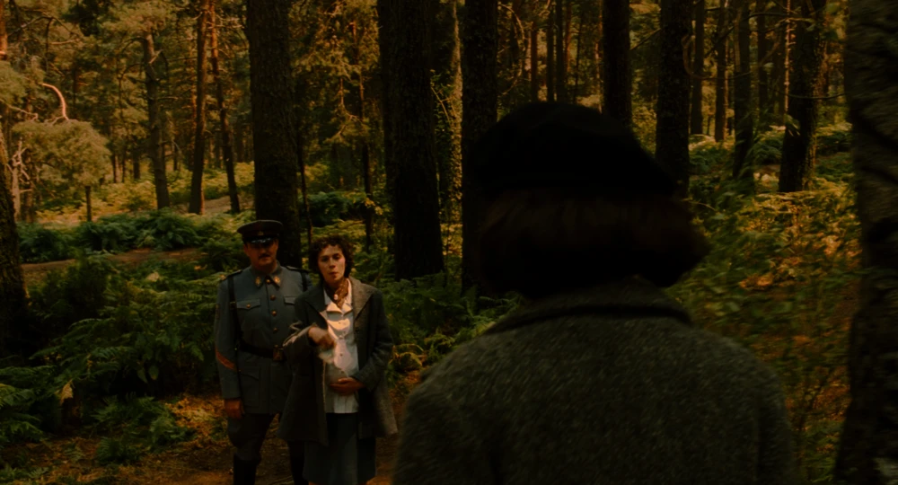 Still frame 9 from Pan's Labyrinth (2007) directed by Guillermo del Toro