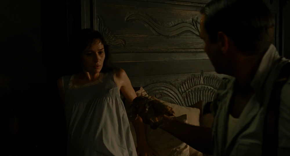 Still frame 145 from Pan's Labyrinth (2007) directed by Guillermo del Toro