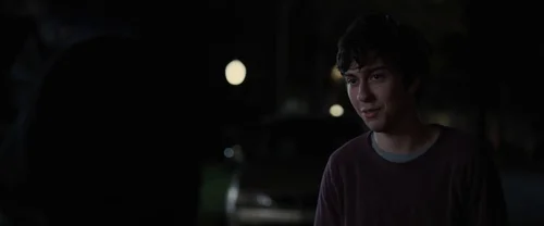 Still frame 21 from Paper Towns (2015) directed by Jake Schreier