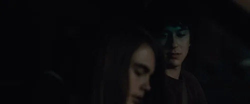 Still frame 20 from Paper Towns (2015) directed by Jake Schreier