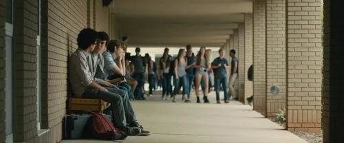 Still frame 41 from Paper Towns (2015) directed by Jake Schreier