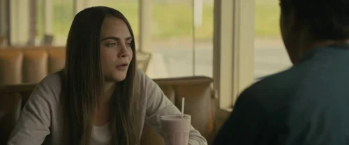 Still frame 94 from Paper Towns (2015) directed by Jake Schreier