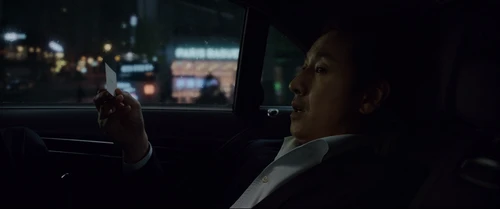 Still frame 110 from Parasite (2019) directed by Bong Joon Ho