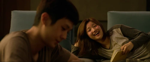 Still frame 128 from Parasite (2019) directed by Bong Joon Ho
