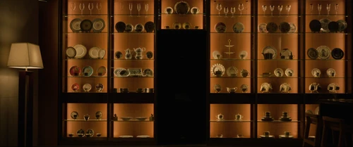Still frame 145 from Parasite (2019) directed by Bong Joon Ho