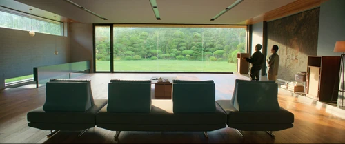 Still frame 163 from Parasite (2019) directed by Bong Joon Ho