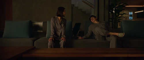 Still frame 185 from Parasite (2019) directed by Bong Joon Ho