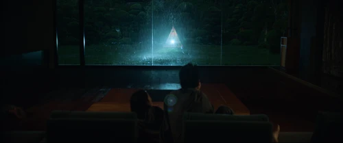 Still frame 194 from Parasite (2019) directed by Bong Joon Ho