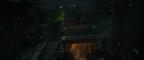 Still frame 199 from Parasite (2019) directed by Bong Joon Ho