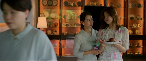 Still frame 243 from Parasite (2019) directed by Bong Joon Ho