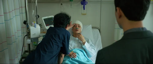 Still frame 261 from Parasite (2019) directed by Bong Joon Ho