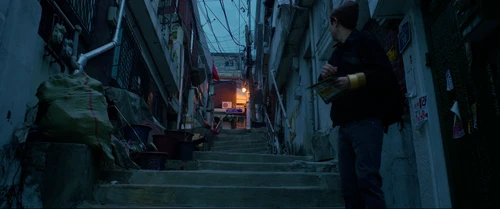 Still frame 269 from Parasite (2019) directed by Bong Joon Ho