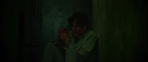 Still frame 278 from Parasite (2019) directed by Bong Joon Ho
