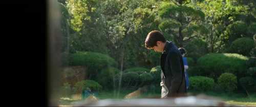 Still frame 288 from Parasite (2019) directed by Bong Joon Ho