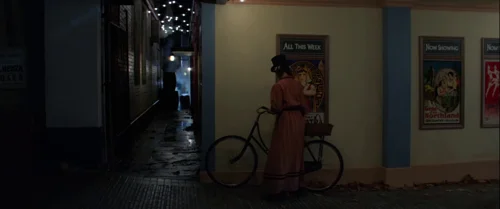 Still frame 29 from Pearl (2022) directed by Ti West
